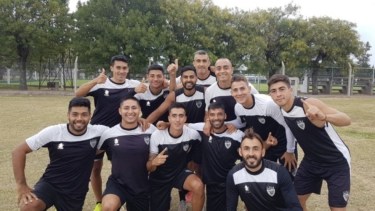 El plantel del Albinegro cerró su gira con un buen triunfo para sumar confianza. Foto: Cipo Pasión