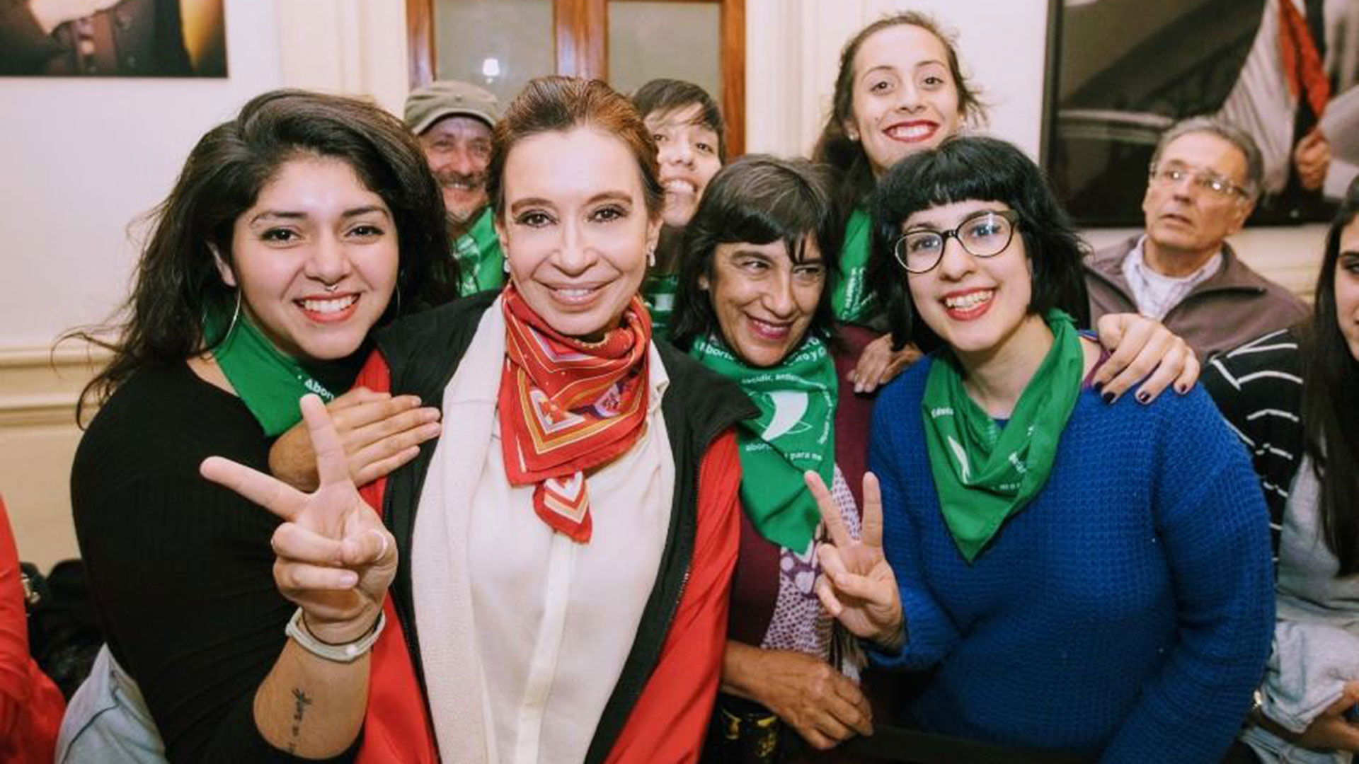 Cristina Fernández pidió el "el compromiso de todos los poderes del Estado" para erradicar la violencia machista. (Gentileza).-