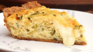 Alta tarta de cebollas