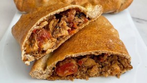 Tenés que hacer estas empanadas de pollo extra jugosas