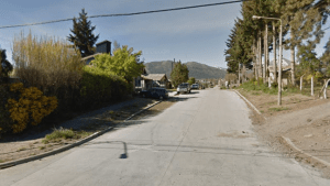 Vestidos como policías, asaltaron a un guía de turismo en su casa en Bariloche