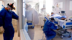 Argentina superó nuevamente los 9000 contagios diarios de coronavirus y sumó otras 153 muertes