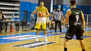 Lambrisca fue el goleador para Progre en su último partido en Mar del Plata. 