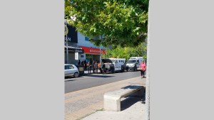 Un traslado de caudales bloqueó una parte del centro de Neuquén