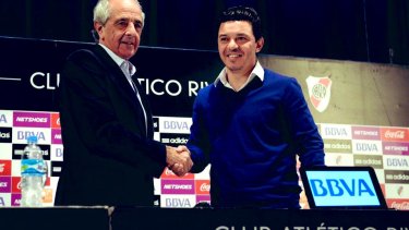 D'onofrio con Gallardo, los dos artífices del momento de River. 