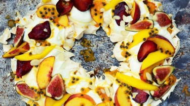 Rosca pavlova muy estilo Felicitas Pizarro