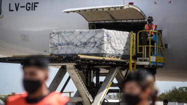 Las vacunas empezarán a llegar entre el domingo y el lunes a todas las provincias.