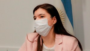 Merlo explicó por qué no llamarán a los autoconvocados de Salud de Neuquén