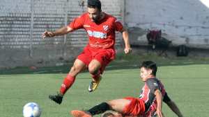 En una jornada diezmada, la Copa Neuquén completó parcialmente su fecha 5