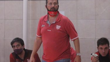 Marcelo Remolina recupera de a poco a sus soldados. Foto: archivo Oscar Livera. 