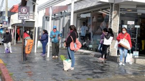 Temen que las restricciones en Buenos Aires incidan en el turismo y comercio de Bariloche
