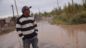 En el barrio Chacra Monte el agua pudo con todo, menos con la solidaridad