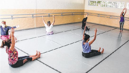 Danza contemporánea, una de las 29 carreras de la universidad de arte.