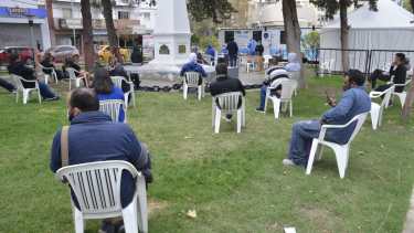 El trailer DetectAr en el centro de Neuquén. Foto: Yamil Regules