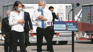 El exitismo de Piñera eclipsa la campaña de vacunación