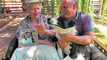 Rady vive actualmente junto a su madre que tiene 81 años. 