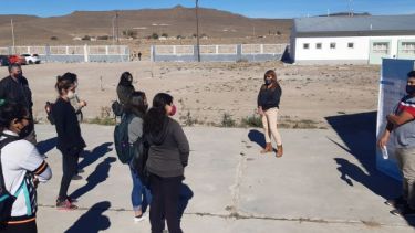 El acto de inicio de clases se realizó al aire libre. Foto: José Mellado.