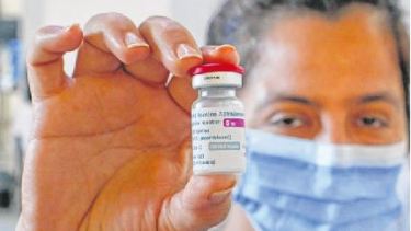 Ya se cumplieron 17 semanas de vacunación. La campaña comenzó el 28 de diciembre. Foto Juan Thomes