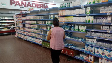 Según el Gobierno nacional, ocho supermercados concentran la mayor parte de la facturación. (Archivo).-