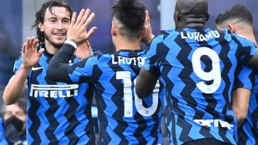 Inter lleva 11 triunfos seguidos en la Serie A y se encamina al título.