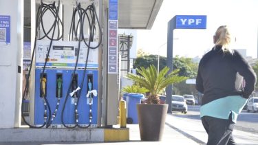 La petrolera estatal subirá sus precios un 12,5% esta medianoche. Foto: Archivo. 