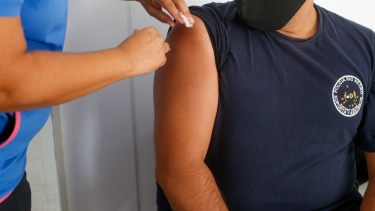 Esta semana esperan recibir más dosis.