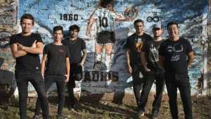 El homenaje rockero de los neuquinos Anitnegra a Diego Maradona