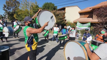 Los estatales acompañaron ayer a la dirigencia de ATE. Foto: Oscar Livera.
