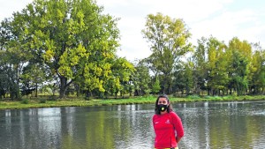 Alexia y Agostina, las guardianas del río Limay