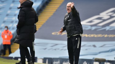 La última vez que se enfrentaron, el Leeds ganó 2 a 1 al City, que se encamina al título en la Premier League. 