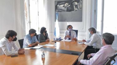 Ante el aumento de casos, Nación, Ciudad y Provincia definen medidas para combatir la segunda ola de coronavirus. 