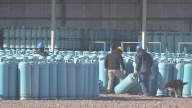 Las productoras aseguran que el precio actual de las garrafas es insuficiente para cubrir los gastos operativos. (Foto: Yamil Regules)