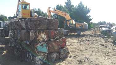 La empresa compactará 319 vehículos en Bariloche, según informaron fuentes policiales. (Foto Gentileza)