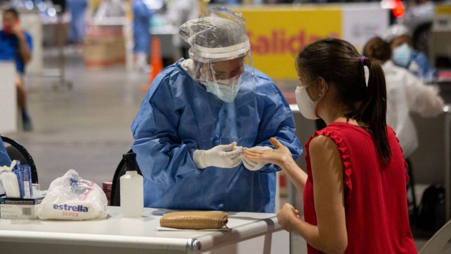La cifra total de infectados desde el inicio de la pandemia alcanzó los 5.296.188 de casos.