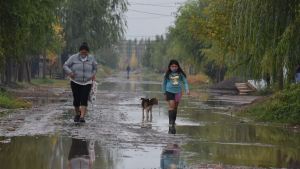 Inundaciones, anegamientos y evacuados: las consecuencias de la tormenta en Roca