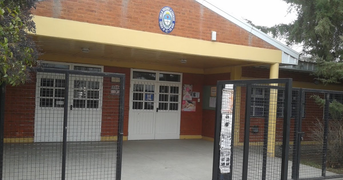 La Escuela 42 se encuentra ubicada en Villegas 640, en la zona céntrica de la ciudad. (foto: archivo)