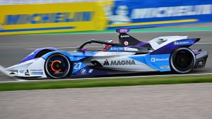 Dennis, imbatible en la segunda prueba de la Fórmula E en Valencia