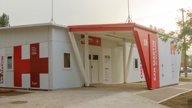 El hospital modular de San Martín de los Andes sigue sin poder abrir sus puertas. (Gentileza)