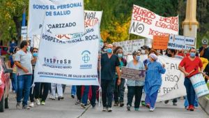 Hospitalarios rionegrinos también quieren llevar su protesta a las rutas