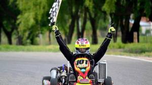 Sin karting con caja y picadas en el autódromo de Roca