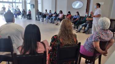 Pacayut encabezó la reunión de los jefes de servicios. Foto: gentileza.