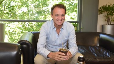 El ministro de Obras Públicas, Gabriel Katopodis, se ocupará "transitoriamente" de Ministerio de Transporte tras la muerte de Meoni. 

