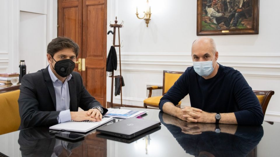 Rodríguez Larreta y Kicillof anunciarán cómo se adaptan a las nuevas restricciones impuestas por la Nación.