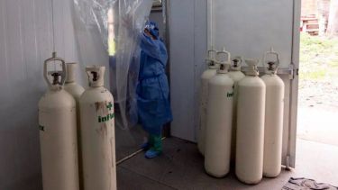 El Gobierno congeló por 90 días el precio del oxígeno líquido medicinal.