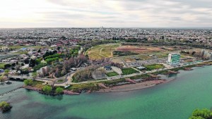 Gaido reflota un viejo proyecto inmobiliario: quiere construir departamentos en la isla 132 de Neuquén