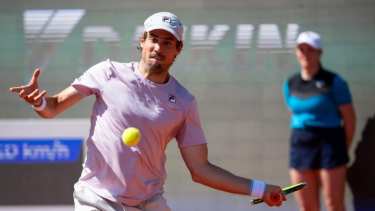 Pella abandonó por lesión en los octavos de final del certamen de Munich