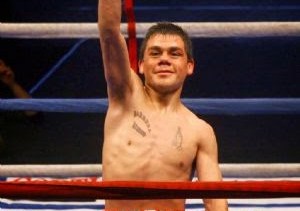 Reveco volvió al boxeo con una victoria en las tarjetas