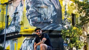 Vuelve Martín Ron a pintar murales gigantes: es uno de los 10 mejores street art en el mundo