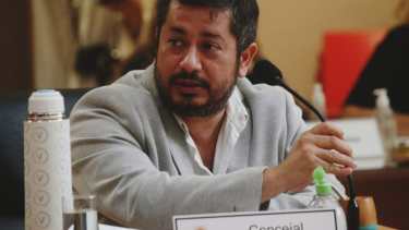 Luciano Ruíz presentó el proyecto junto a su compañera de bancada, Zulma Romero. Foto: archivo.