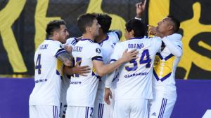 Un estreno ganador para Boca en la Libertadores, que superó a The Strongest en la altura de La Paz